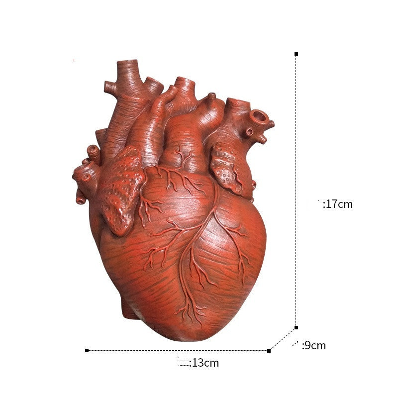 Nordic Style Heart Shaped Flower Vase Sculpture