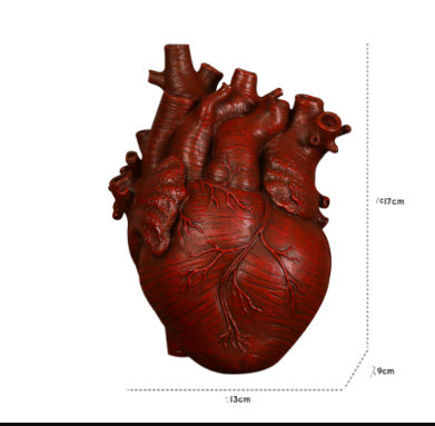 Nordic Style Heart Shaped Flower Vase Sculpture