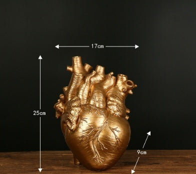 Nordic Style Heart Shaped Flower Vase Sculpture