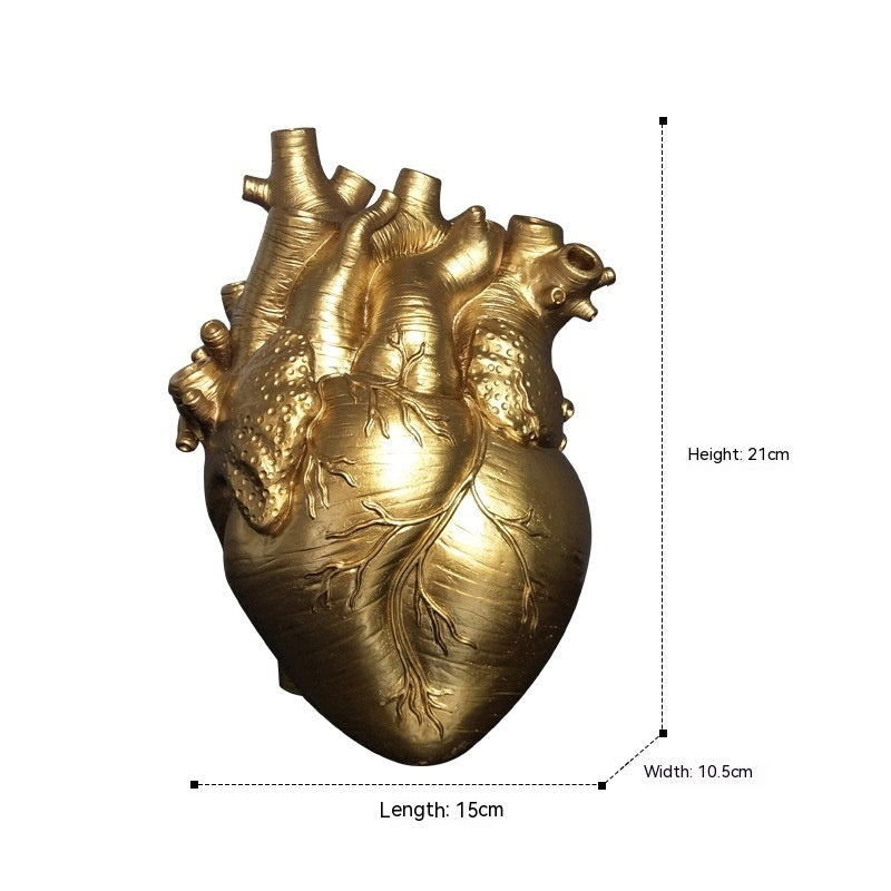 Nordic Style Heart Shaped Flower Vase Sculpture