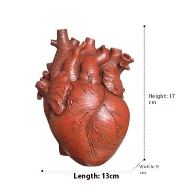 Nordic Style Heart Shaped Flower Vase Sculpture