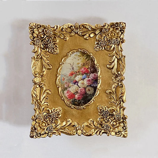 European Resin Wall Mounted Photo Frame