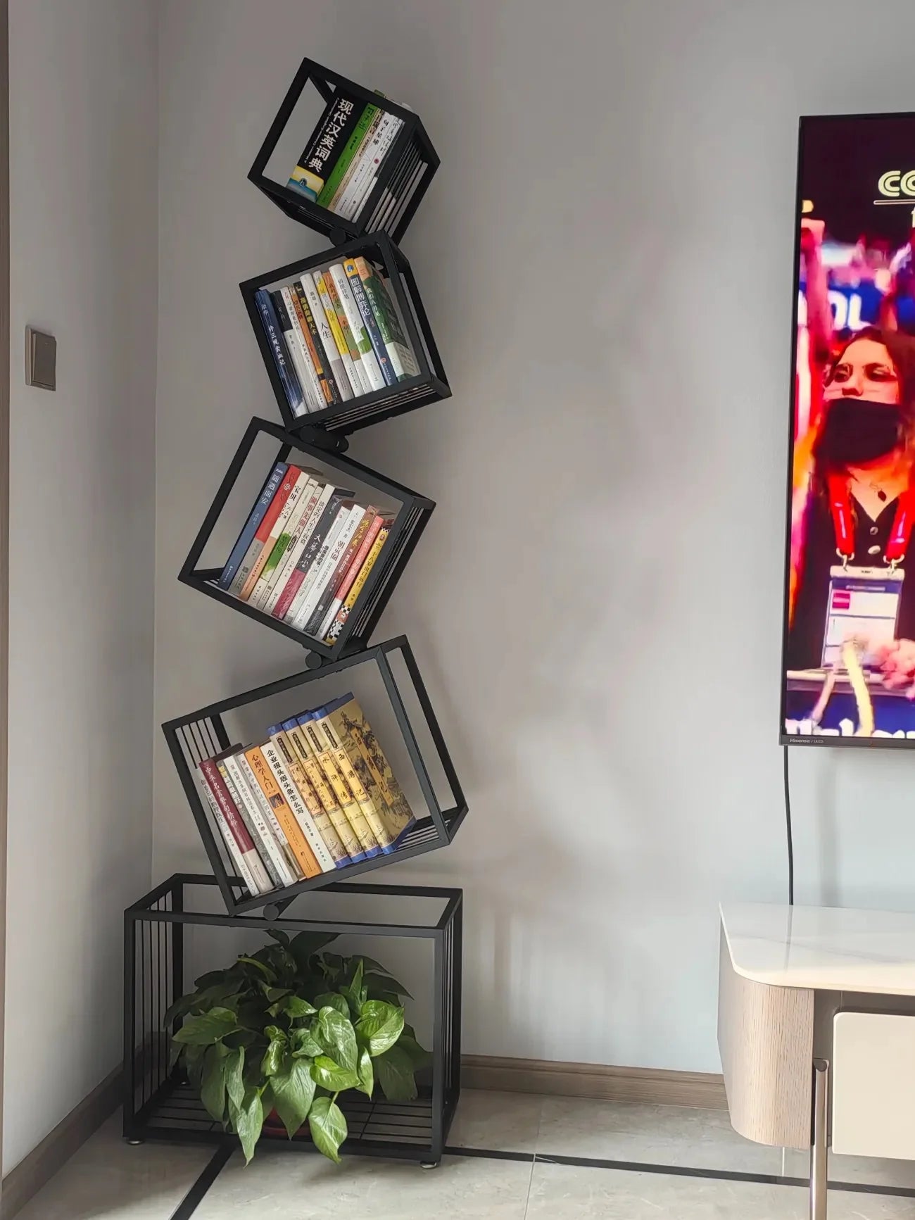 Multi-layer Storage Bookshelf