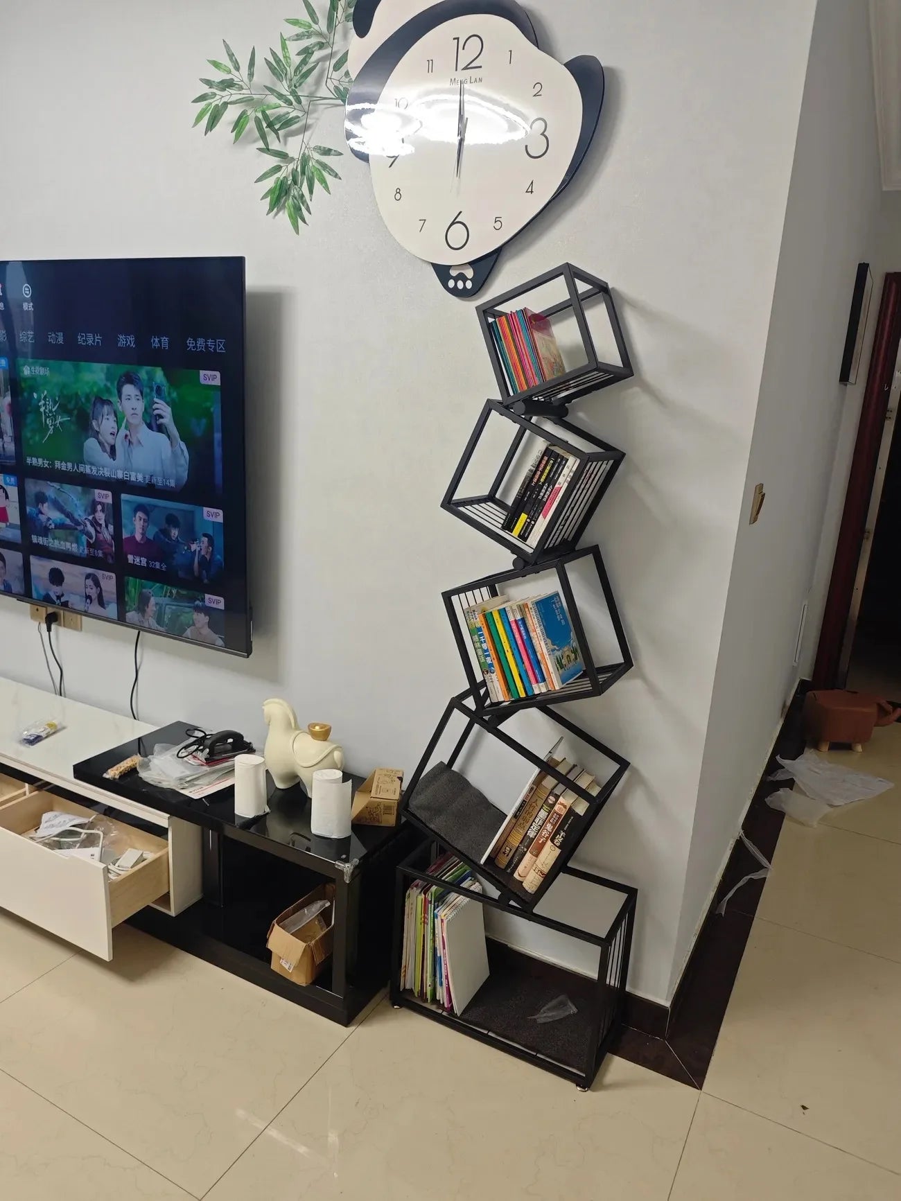 Multi-layer Storage Bookshelf